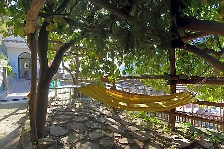 Sleeps 6 Air Con Wifi * Minori