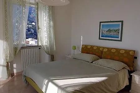 Sleeps 6 Air Con Wifi *