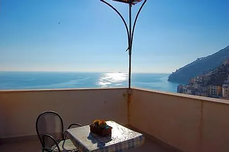 Sleeps 6 Air Con Wifi *